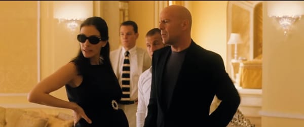In 'Ocean’s Twelve' Tess Looks Like Julia Roberts, So Do They Know They All Look Like Famous People?